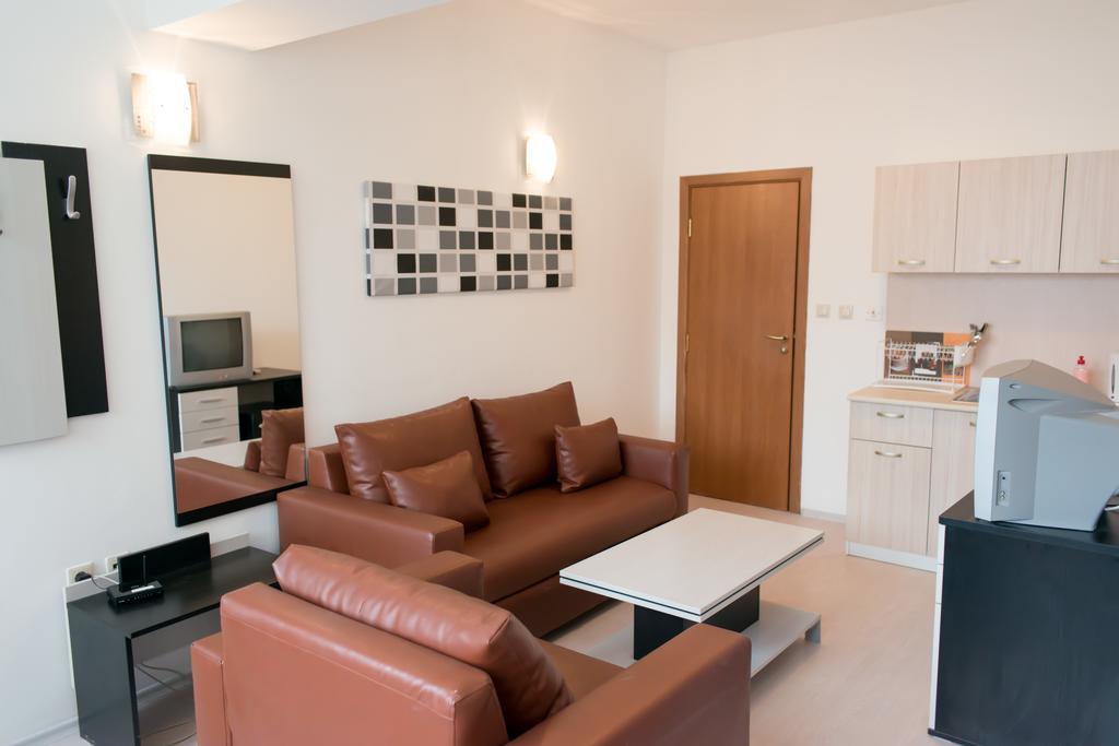 Hotel Noris Plovdiv Ruang foto