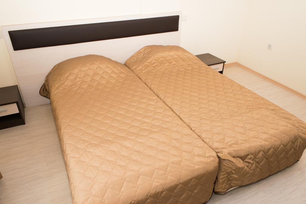 Hotel Noris Plovdiv Ruang foto
