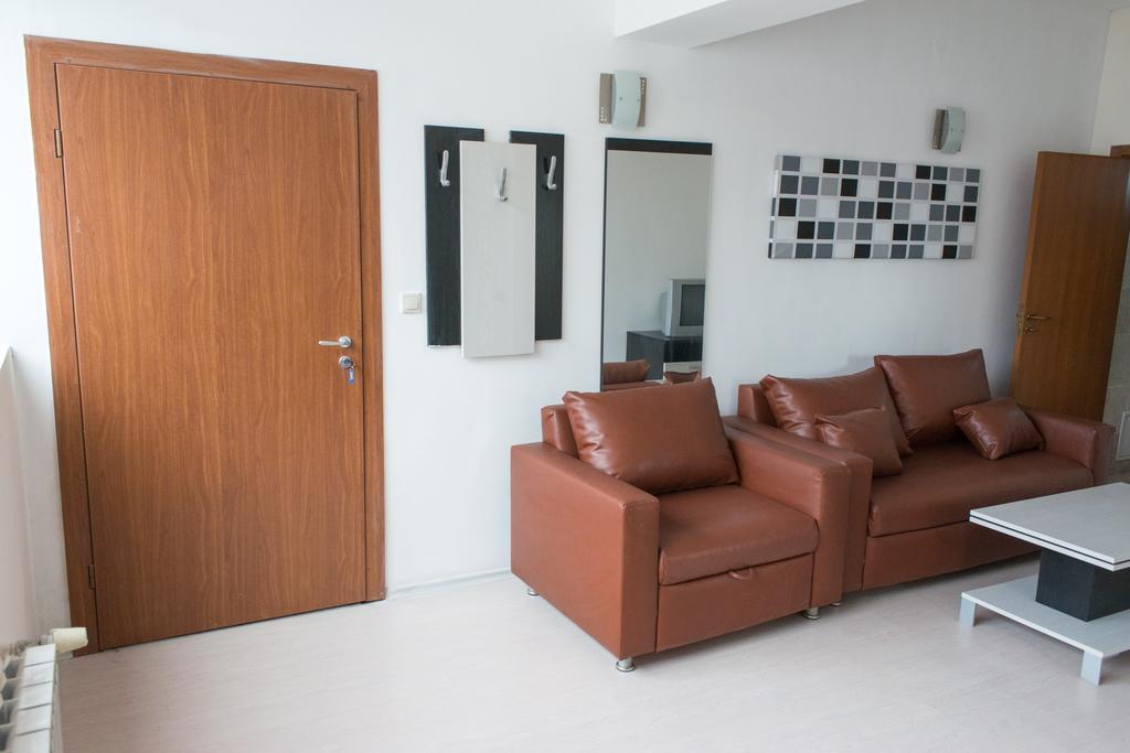Hotel Noris Plovdiv Ruang foto